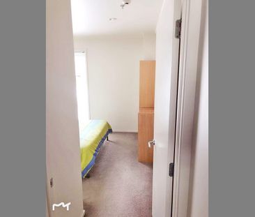 Heart of the City - 1 Bedroom fully furnished APT - Photo 4