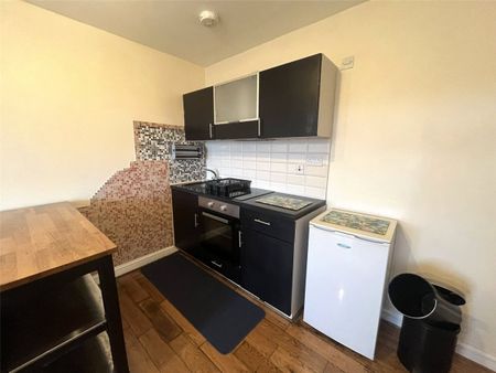 Weavers Brook, Ovenden, Halifax, HX2 - Photo 4