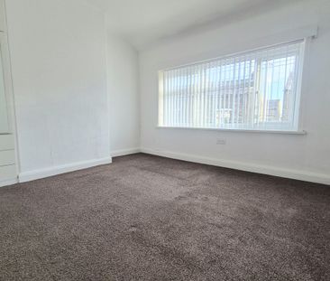 Mayfield Avenue - Photo 5