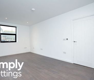 2 Bed property for rent - Photo 1