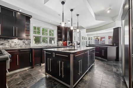 For Lease - 29 Mackinnon Road, Rockcliffe Park, Ontario - Photo 2
