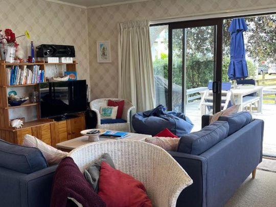 Coats Cottage - Photo 1