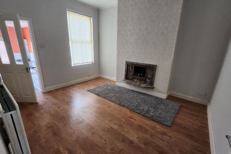 Lea Road, WALLASEY - Photo 2