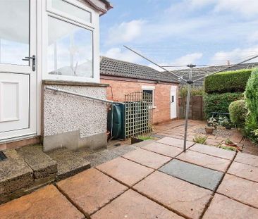 15 Cumberland Drive, Dundonald, Belfast, BT16 2AT - Photo 3