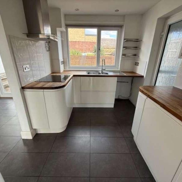 Leys Lane, Frome, BA11 - Photo 1