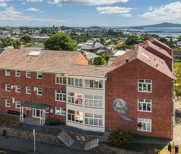 Quiet but in the Heart of the Action - Photo 1