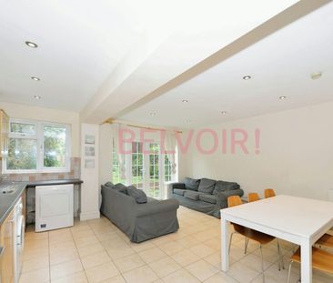 Detached house to rent on - Photo 1