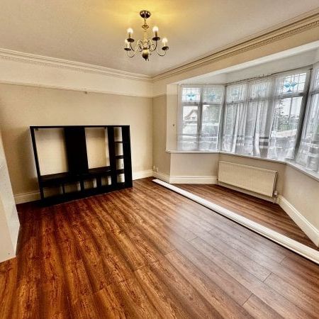 Cranbrook Rise, Ilford, IG1, Property for rent - Photo 1