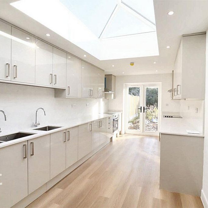 1 bedroom in a house share to rent - Photo 1