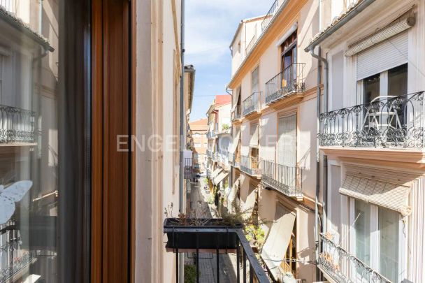 Valencia - Foto 1