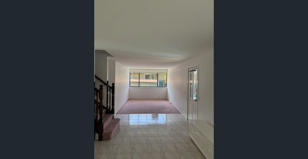 Light-Filled Luxury Home with Pool and Parent Retreat - Photo 1