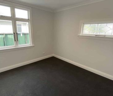 ONE BEDROOMS - CITY CENTRE - Photo 1