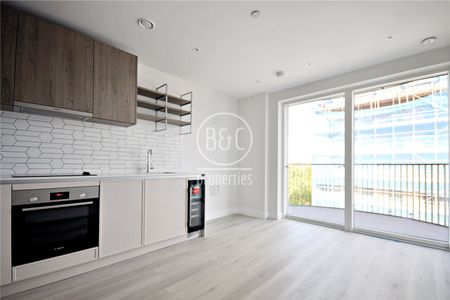 Astell Road, Kidbrooke Village, London, SE3 9EH - Photo 5