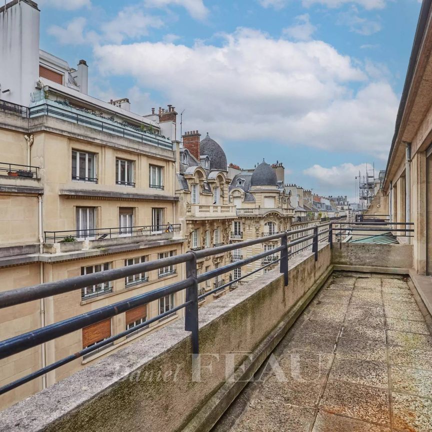 Location appartement, Paris 16ème (75016), 3 pièces, 125 m², ref 84238197 - Photo 1