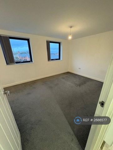 1 bedroom flat to rent - Photo 4