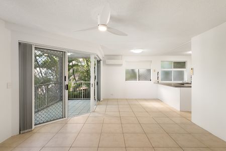 4/14 Lima Street, 4066, Auchenflower - Photo 4