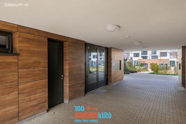 Pronájem bytu 2+kk 48 m² - Photo 1