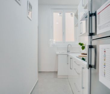 Beautiful exterior room in Plaza Mayor - Photo 3