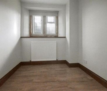 2 bedroom maisonette to rent - Photo 6