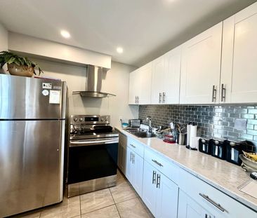 For Lease - 240 Marier Avenue Unit# Unit 3, Vanier and Kingsview Pa... - Photo 5