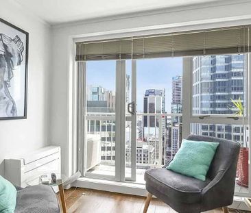 Simple city living at its most comfortable - Photo 5