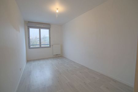 Location Appartement 3 pièces 61m² ROUEN 76100 - Photo 3