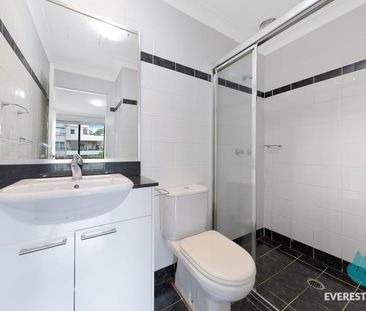2 Bed 2 Bath Apartment in Prime Chatswood Location - Photo 6