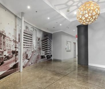 Bright & Modern 1-Bedroom in Unbeatable Location - Photo 3