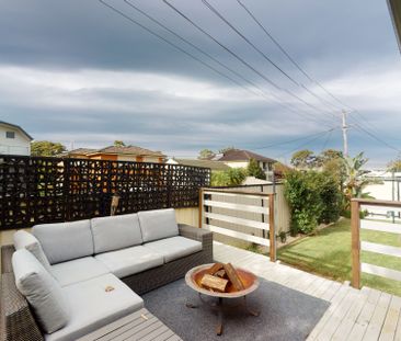 8 Park Street, Belmont North NSW 2280 - Photo 3