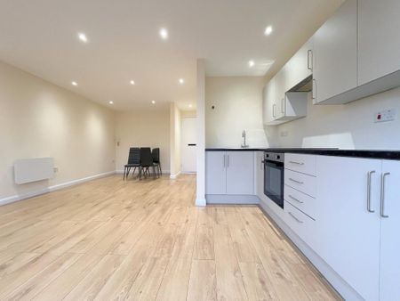 Studio to rent - Photo 4