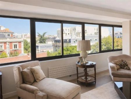 Piso de alquiler en Calle de Zurbano, 25, Almagro - Photo 5