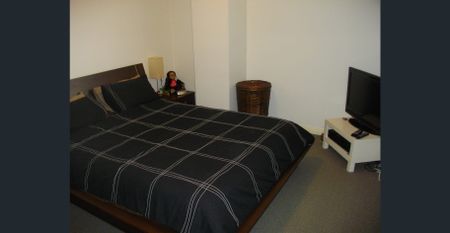 Inner city living at its best… - Photo 3