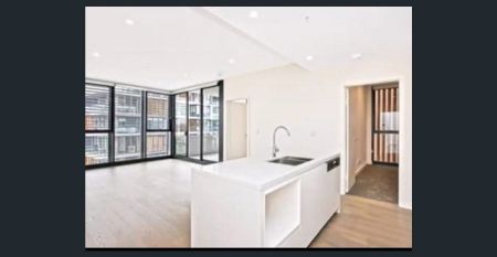 Modern 2 Bedroom Apartment for Lease – Coastal Living in Kogarah - Photo 3