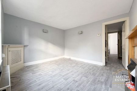 2 bedroom cottage to rent - Photo 2