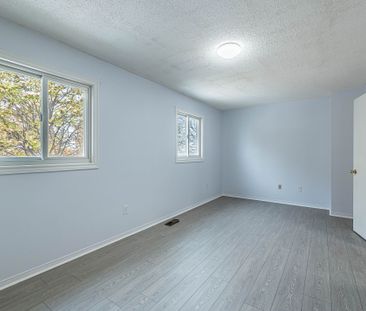 For Lease - 1105 Beechnut Road, Oakville, Ontario - Photo 2