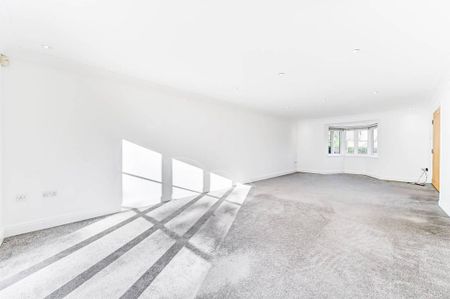 5 bedroom detached house to rent - Photo 3