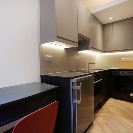 Studio to rent - Photo 3