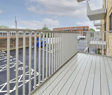 1 bedroom barn conversion to rent - Photo 3