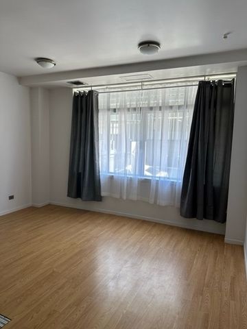 1 bedroom on Cheshire - Photo 5