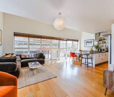 2 bedroom flat to rent - Photo 2