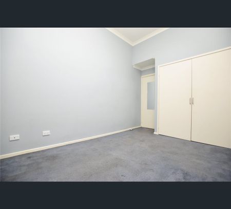 5 Nicholson Place, Melbourne, Vic 3000 - Photo 5