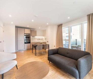 Uncle Colindale, Edgware, NW9 - Photo 1