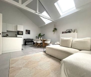 Prachtig gelijkvloers appartement met koertje en garage - Foto 4