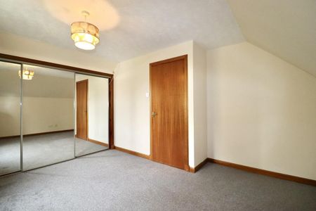 3 bedroom detached house to rent - Photo 3