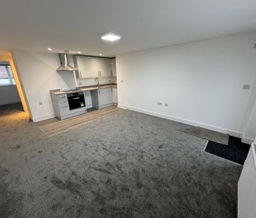 Rodway Road, Patchway - Photo 2