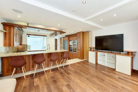 4 bedroom house to rent - Photo 2