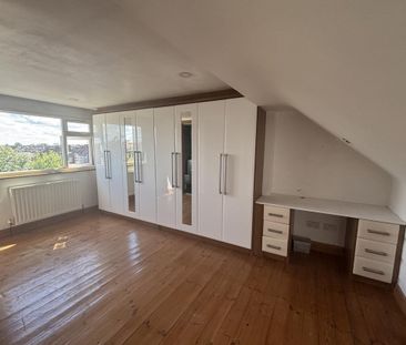 4 bedroom house - terraced to rent - Photo 3