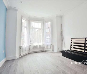 Mill Avenue, Uxbridge, UB8 - Photo 3