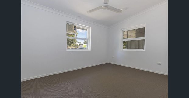 Fresh, Low-Maintenance Living in a Convenient Rosslea Location! - Photo 1