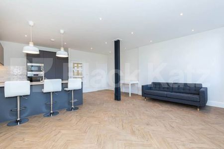 Stunning Modern One-Bedroom Apartment | Prime Finsbury Park Location - Photo 3
